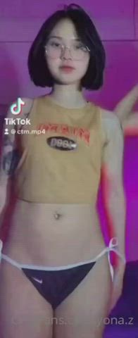 TikTok Asian Teen gif