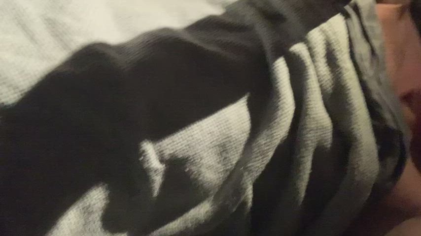 Cum and play in bed