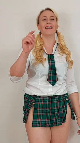 Pov you get bullied by the popular girls at school 🤣 Watch the full video on YouTube,