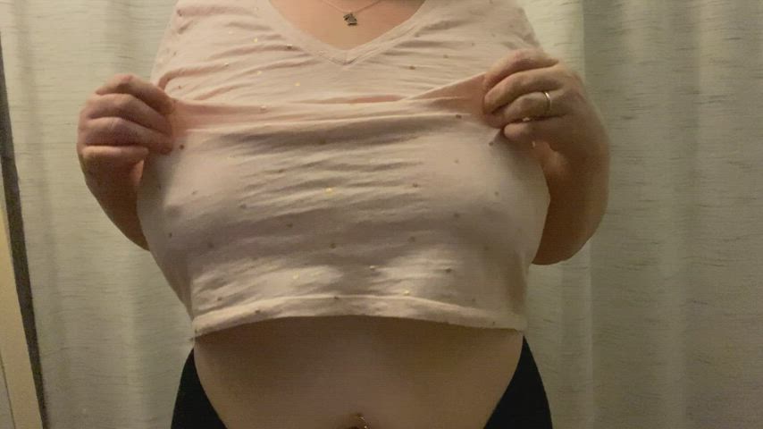 big tits huge tits natural tits tits titty drop gif