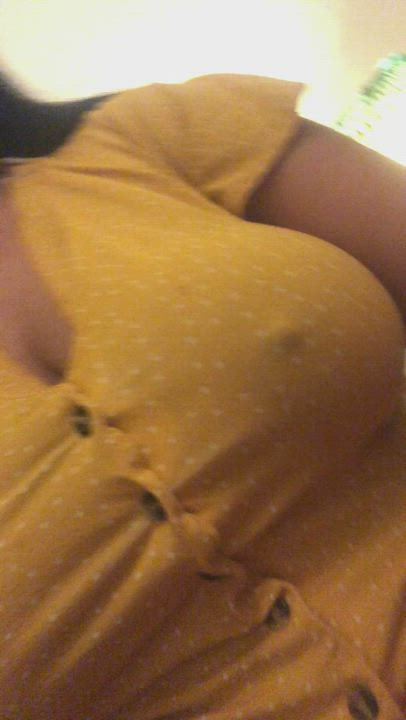 Arab Big Ass Big Tits Camgirl Hijab Muslim Tease gif