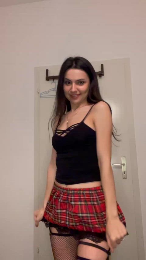 brunette homemade natural tits gif