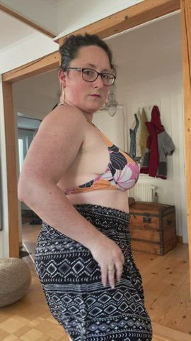 Am I too old to get my pussy licked?