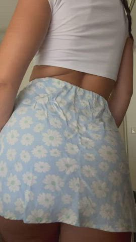 I only wear tan lines