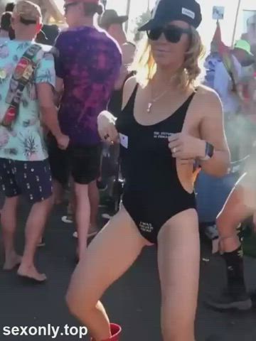 3d anal booty cuckold milf tiktok wife wife toys wifey gif