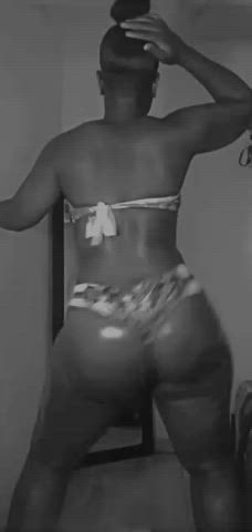 ass big ass bouncing brunette ebony latina model shaking gif
