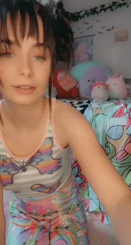 Look daddy, my panties match my pants!!