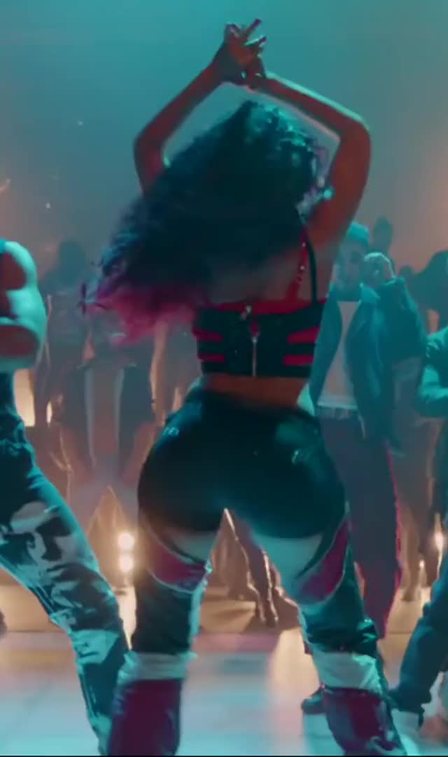Nora Fatehi Shaking her Ass ?