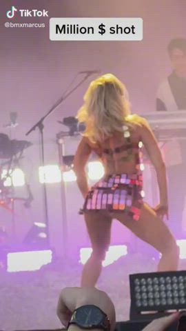 ass celebrity twerking gif