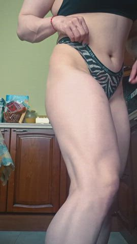 bodybuilder legs muscles muscular girl muscular milf power angel gif