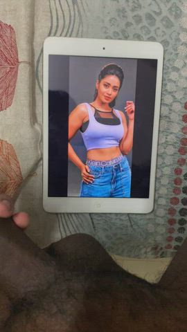 Tributing for my favourite tamil actress Nivetha Pethuraj ! 🐍🍆(old video)