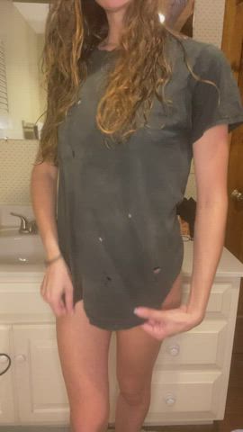 i’m shy now ? but i’ll be ur dirty little cumslut if u tell me u want this milf