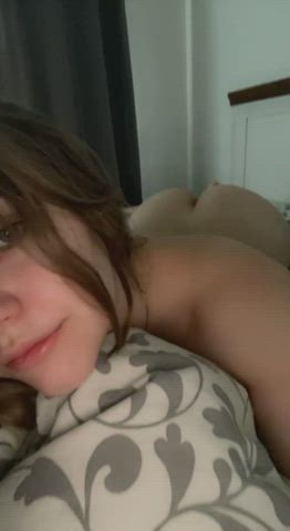 Something cheeky to start your day 🍑