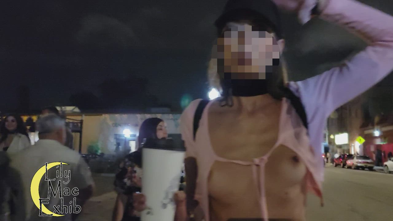 Oops, my top's a little loose!