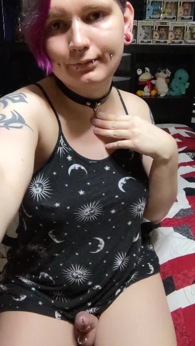 I bought a new toy! If you want to watch me cum in it DM me ?