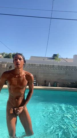 Wet pool strokes