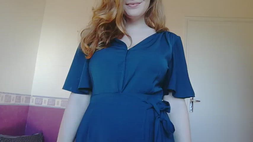 Busty Natural Natural Tits Titty Drop gif