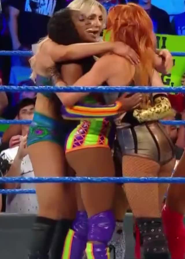 Naomi1