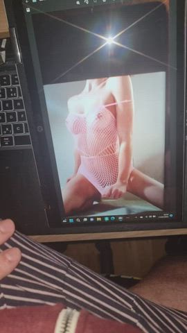 amateur big dick masturbating tribute r/tributeme gif