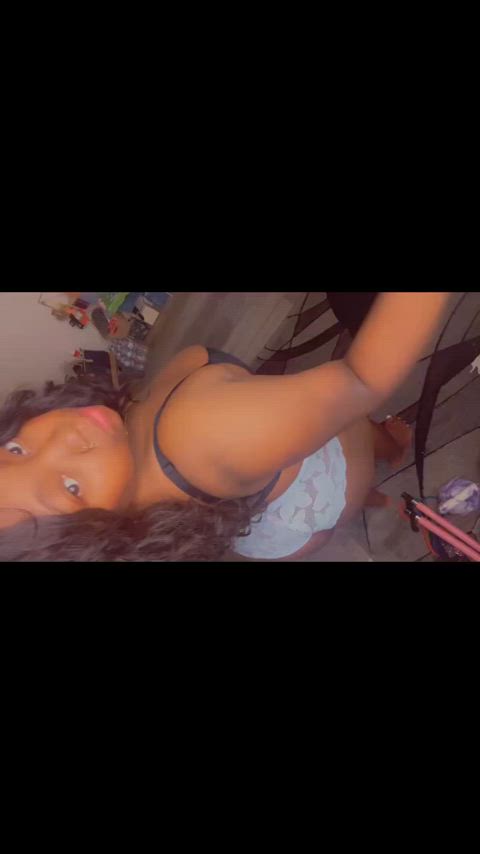 big ass curly hair milf twerking gif