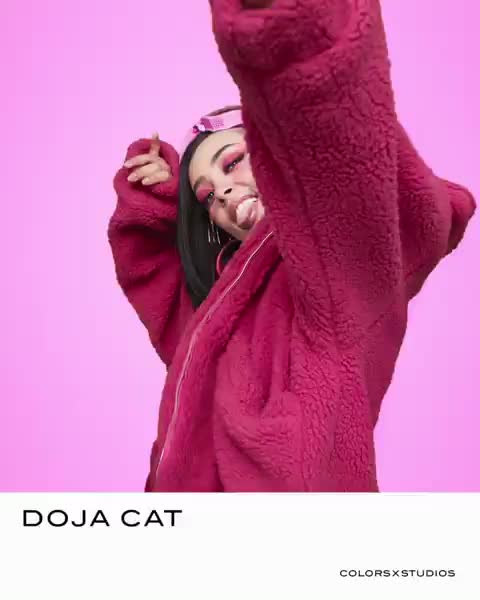 Keep it ‘Juicy’ with @dojacat ? Full show in bio!