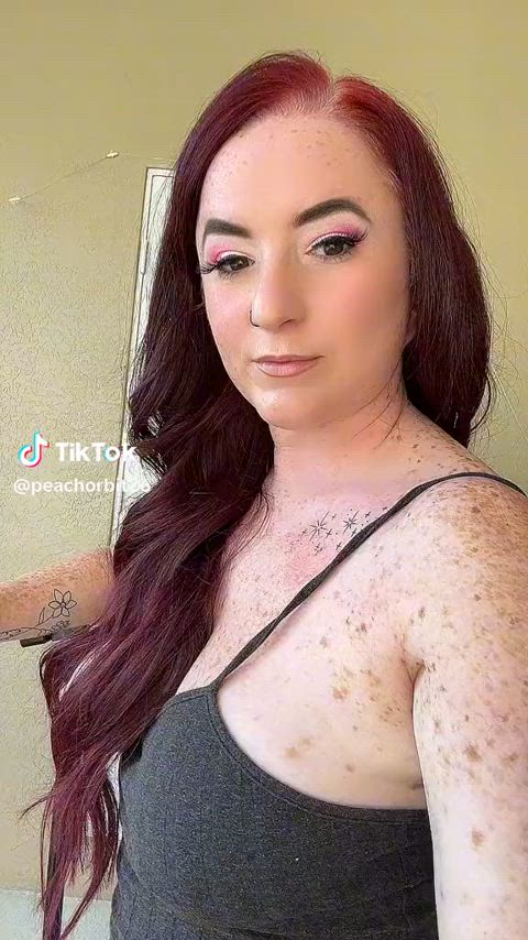 Peach - More tiktok flashing videos on my TT likes (juanmomo45)