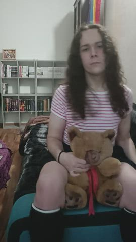 Someone asked me to crush him between my thighs so here you go &lt;3