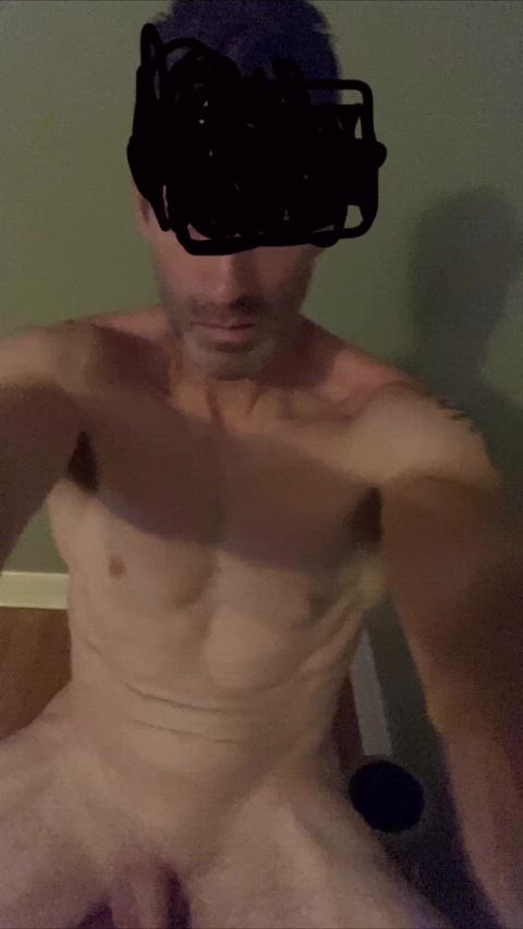 (44)  fit daddy