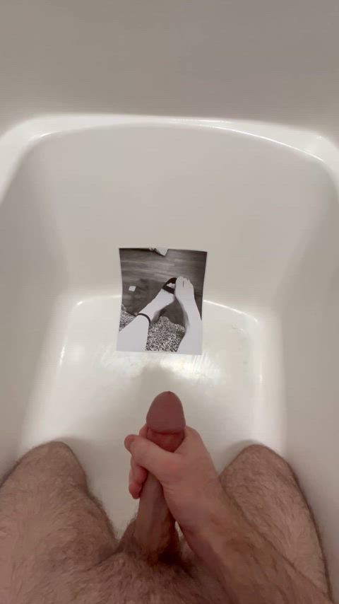 amateur bwc big dick cumshot feet huge load thick cock tribute r/bestamateurcumshots