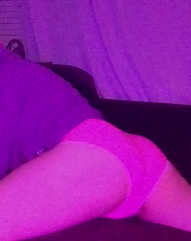 lemme ride til it pops daddy🍑💕😩💦