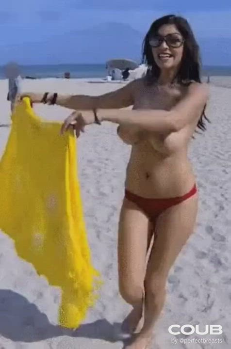 Boobs Model Topless gif
