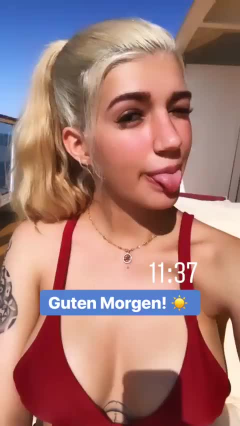  gif