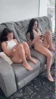 cousin cunnilingus lesbians gif