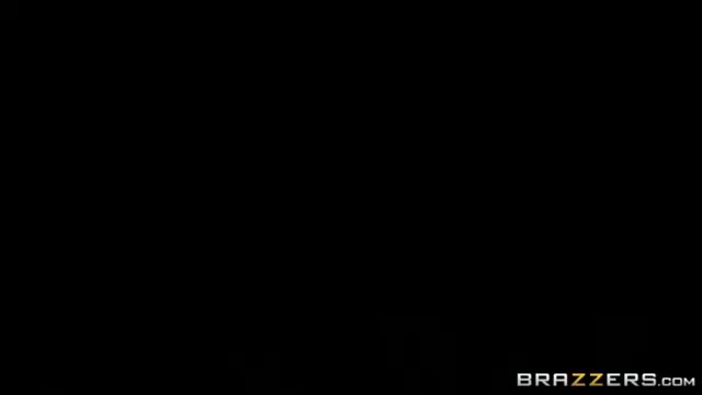 BRAZZERS MASSAGE HAPPY ENDING