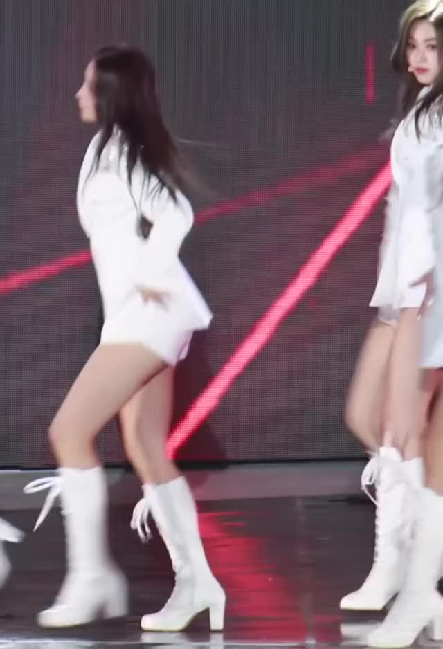 CLC Elkie dream concert BD 7 slow
