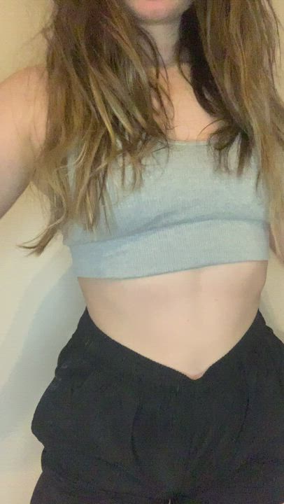 Who wants to be the lucky reddit user who gets to spoil my juicy ass ?