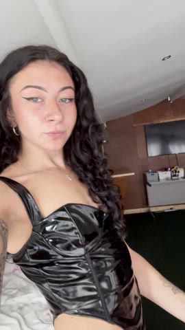 Would you let a sexy diva with leg tattoos bend you over?