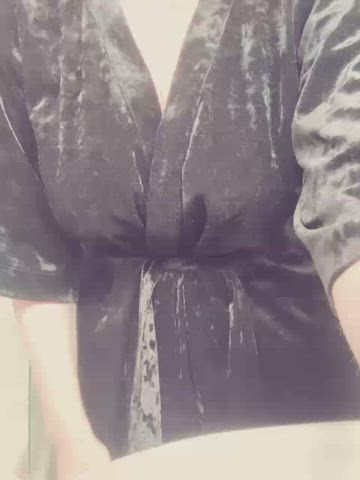 Who here likes big British boobs?