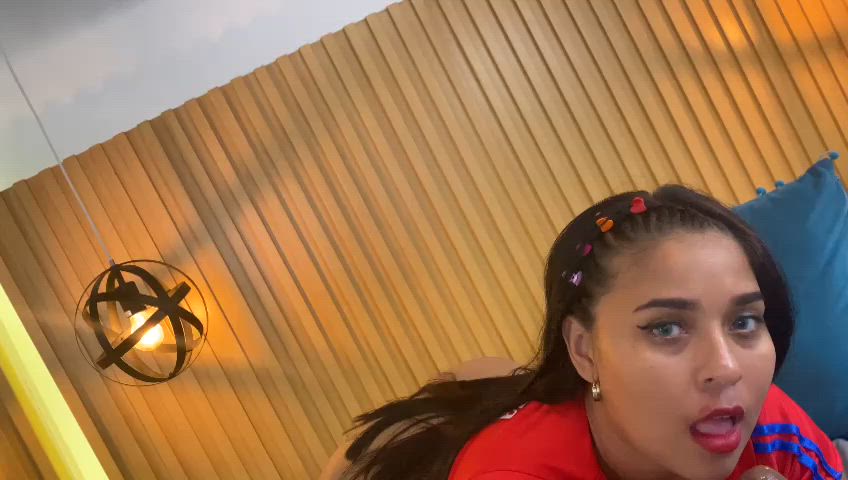 ass asshole big ass blowbang blowjob cam camsoda camgirl webcam gif