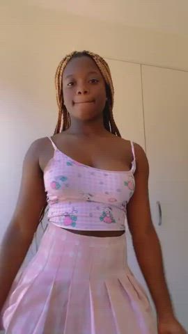 Can someone tribute her a vid btw, Kik @ifukuk20 got more pics and vids