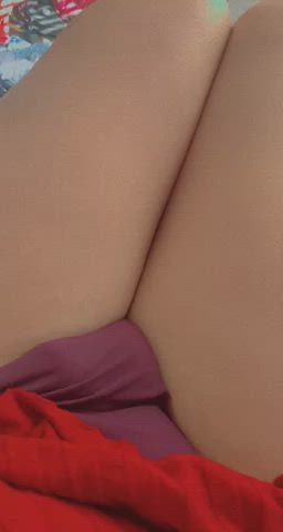 you’re looking at my thighs… right?