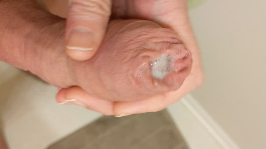 I really love how it slides as i stroke