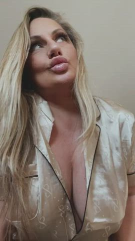 big tits blonde cougar milf naked tits gif