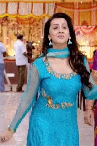 Nikki Galrani 3