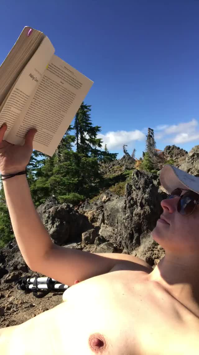 too busy reading to get up to pee