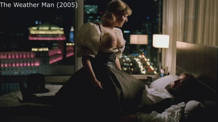 Nicholas Cage is into ass and then gets lucky with big boobs Robyn Moler in The Weather
