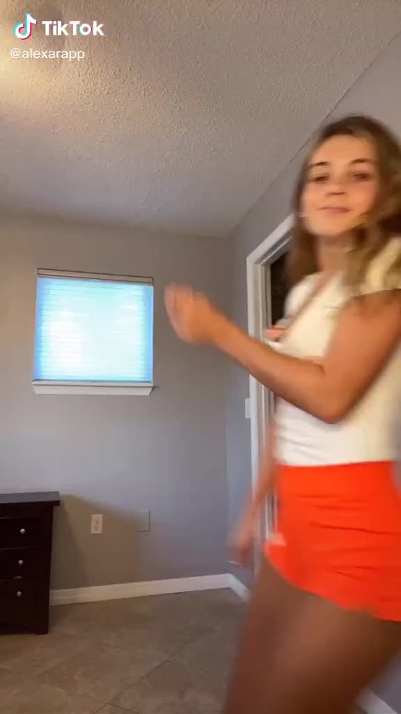 Hooters