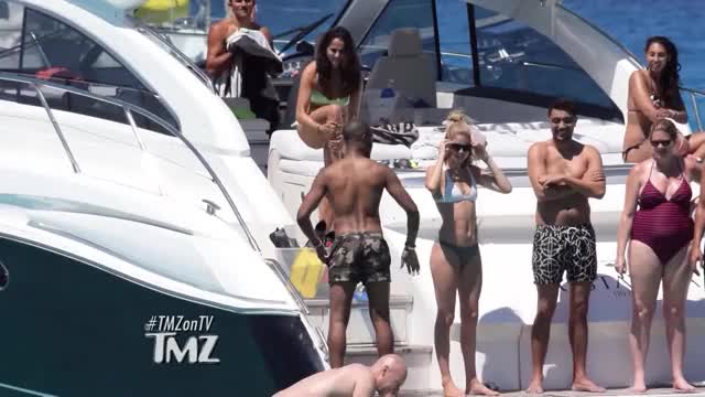 Doutzen Kroes spanked