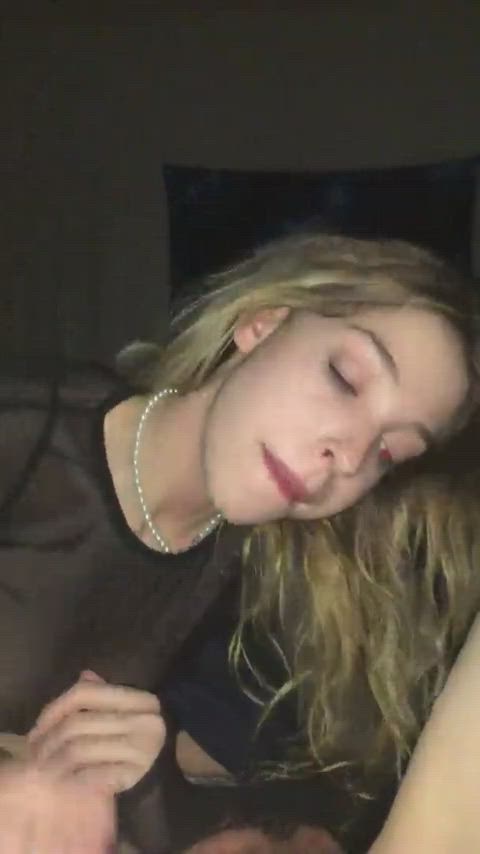 amateur cumshot teen big dick blowjob blonde gif
