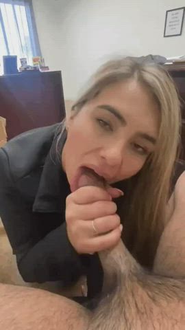 Blonde teen finish the job